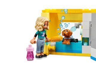 LEGO® Dog Rescue Van