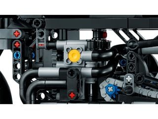 LEGO® THE BATMAN – BATCYCLE™