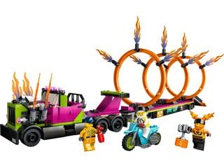 LEGO® Stunt Truck & Ring of Fire Challenge