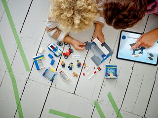 LEGO® Police Station Chase