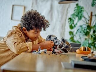 LEGO® TIE Bomber™