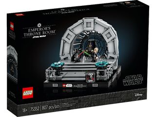 LEGO® Emperor's Throne Room™ Diorama