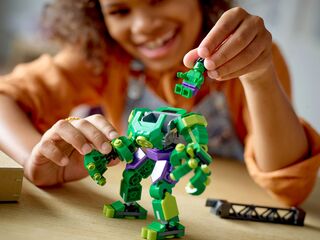 LEGO® Hulk Mech Armor
