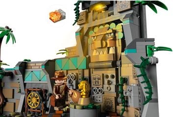 LEGO® Temple of the Golden Idol